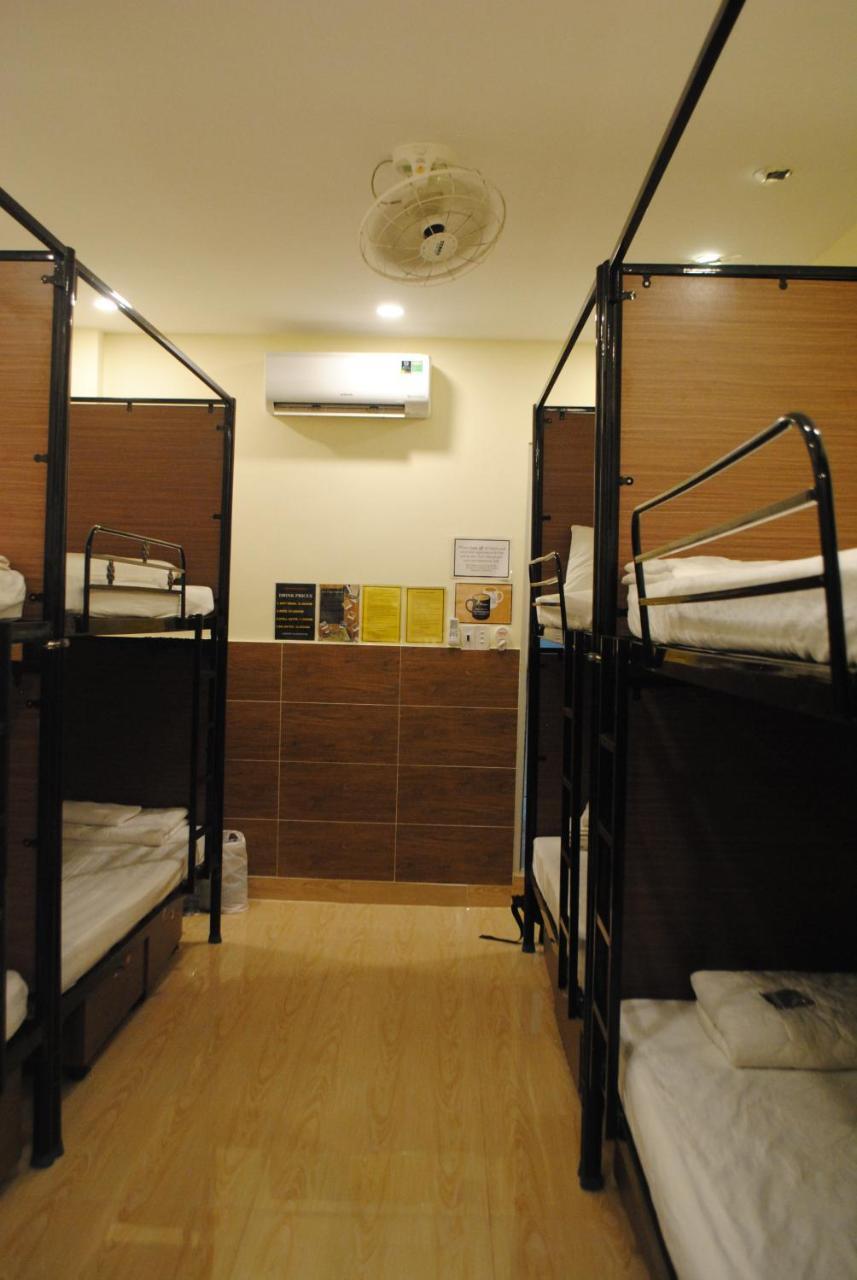 Language Exchange Hostel 1 胡志明市 外观 照片